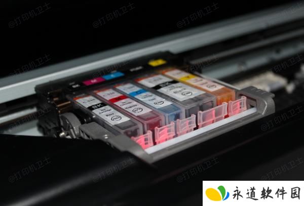 安装新墨粉盒
