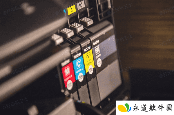 检查打印机的墨盒或碳粉问题